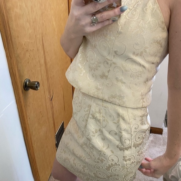 Vintage Y2K Gantos 2 Piece Metallic Champagne Brocade Crop top and Skirt - Picture 1 of 13